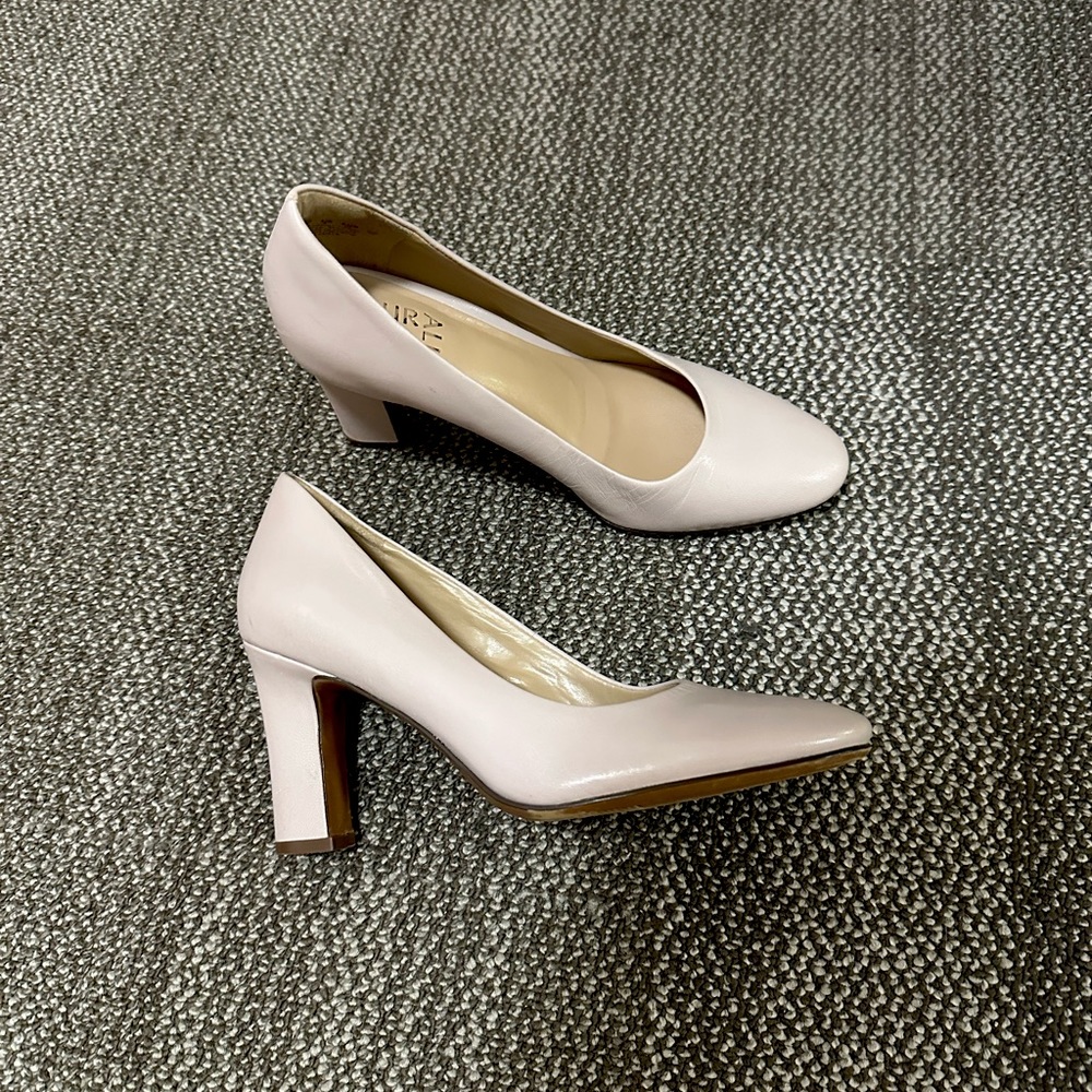 💗Pink beige pumps💗